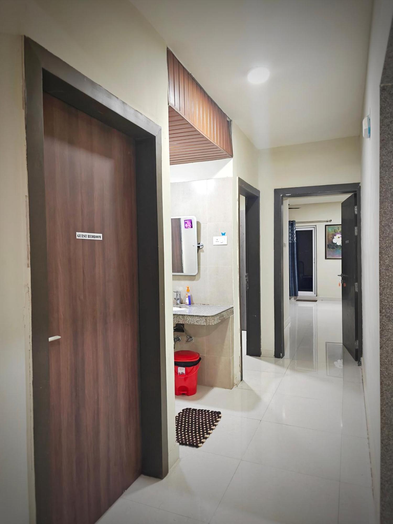 Symphony Apartments At Mihan Нагпур Екстериор снимка